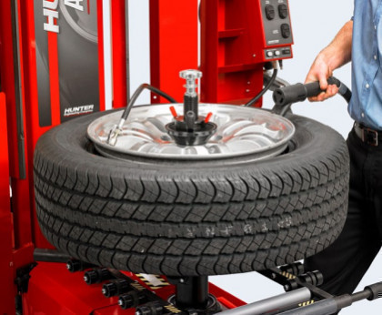 Шиномонтажные станки с центральным зажимом Hunter — фото №26